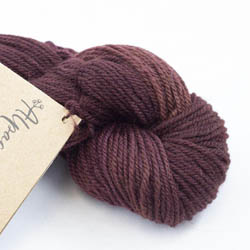 Manos del Uruguay Alpaca Heather SEMI Solids tinto a mano Bing Cherry