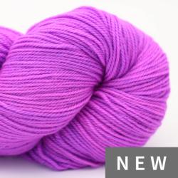 Cowgirl Blues Proper Sock Solids 100g handgefärbt African Violet