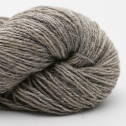 Hey Mama Wolf Ylva plant-dyed 100g Natural light grey