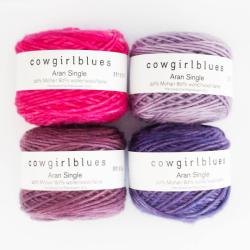 Cowgirl Blues Aran Single solids handgefärbt Auslauf