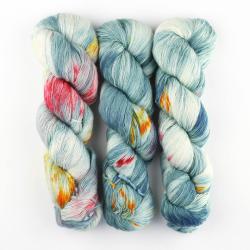 Cowgirl Blues Merino single lace gradient Teint à la main Shoop Shoop